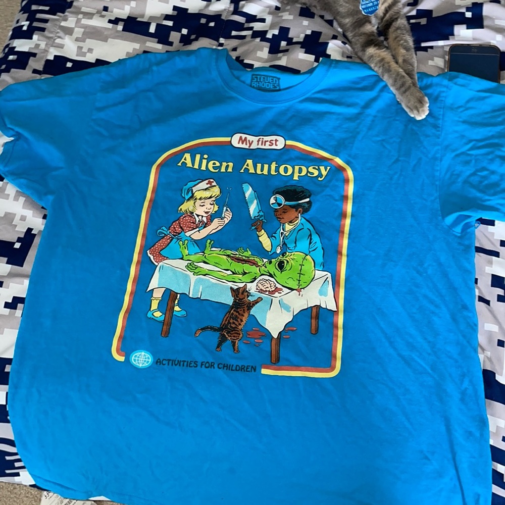 XL blue shirt